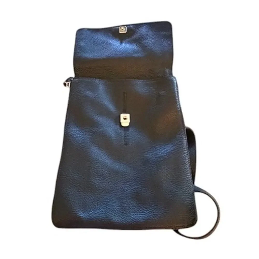 Mazzini Black Leather Expandable Backpack